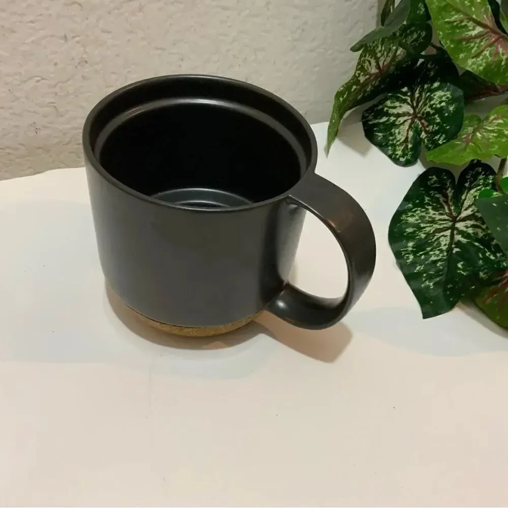 Starbucks ceramic travel mug cork bottom